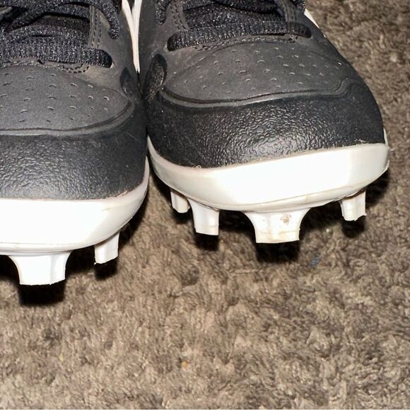 NIKE
MEN'S ALPHA HUARACHE VARSITY LOW sz 6.5 - Picture 9 of 9